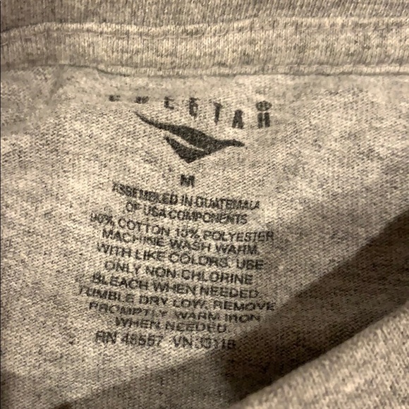 Gray long sleeve - Picture 3 of 3